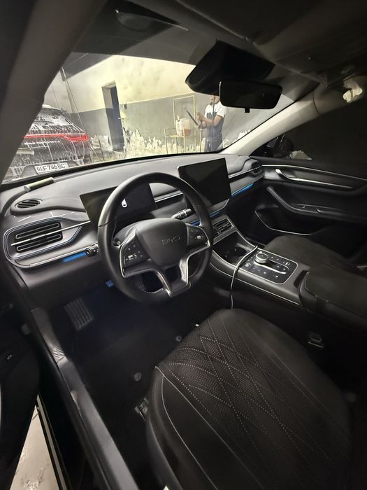 Byd chazor flagship