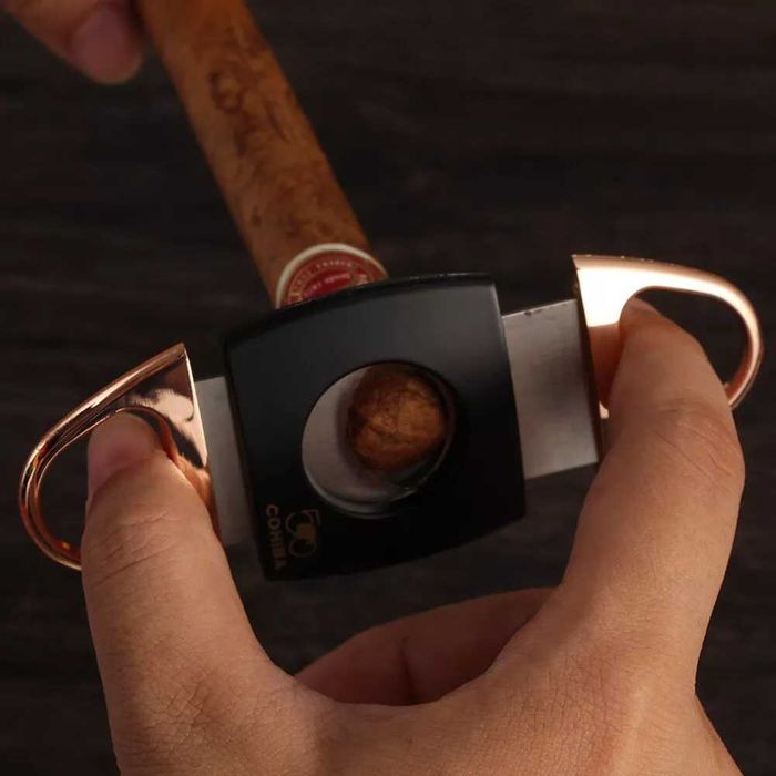 Подаръчен комплект от запалка с пънчър и ножица за пури 50 годишнина