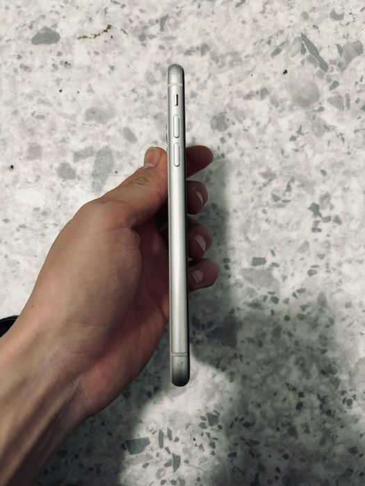 Айфон 11 буу  обмен 12  нормально все работает