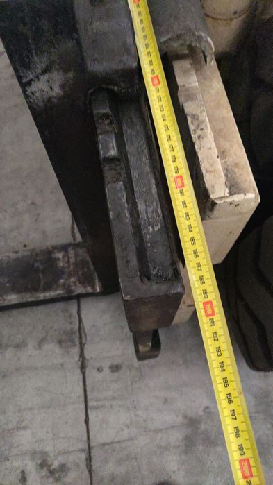 продавам мотокар 6 тона.  ,  цената е с включено ддс.