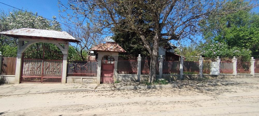 Casa de vanzare in Urlati ,jud.Prahova