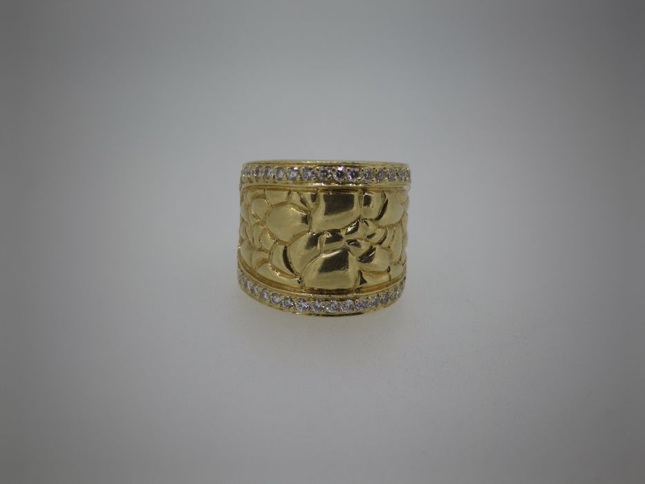 Inel aur 18k 19.48 Gr  cum diamante naturale (r)