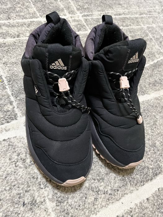 Зимни обувки-adidas