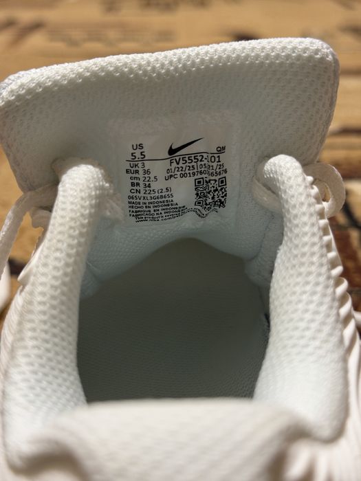 Кроссовки   Nike