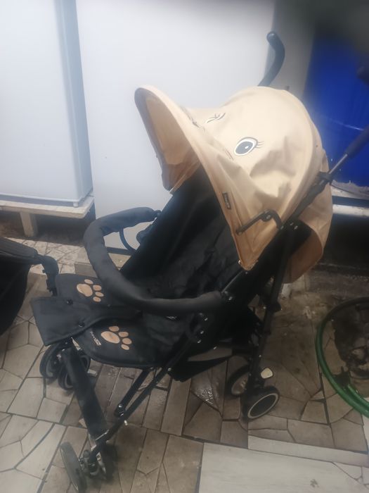 Vind carucioare pentru bebelusi