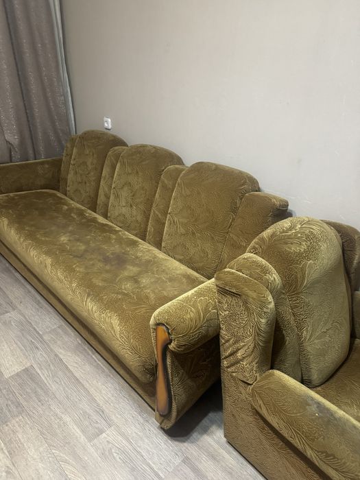 Диван и 2 кресла