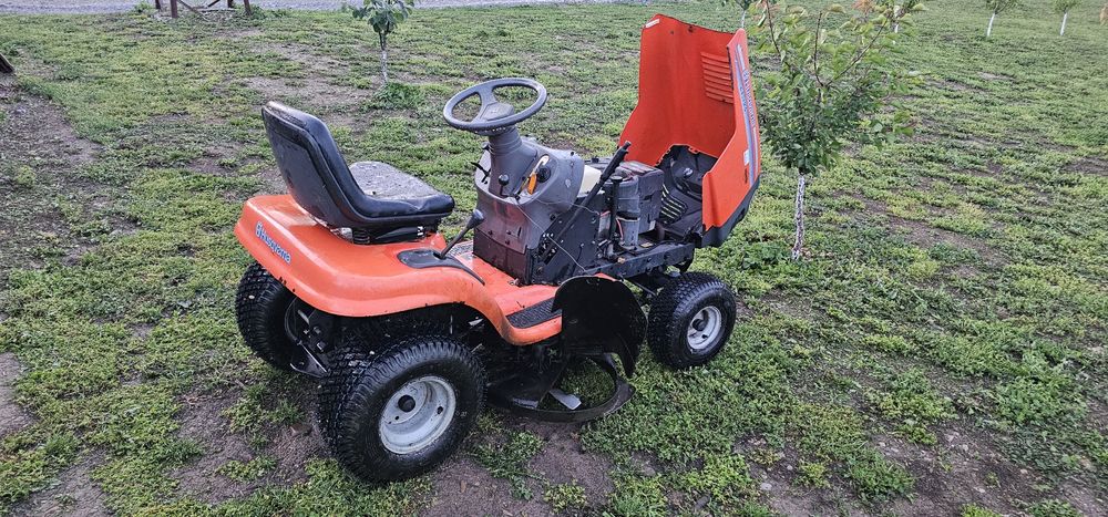 Тракторна косачка Хускварна  Lt 125
