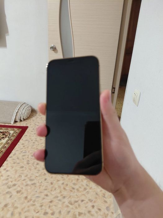 iPhone 12pro gold