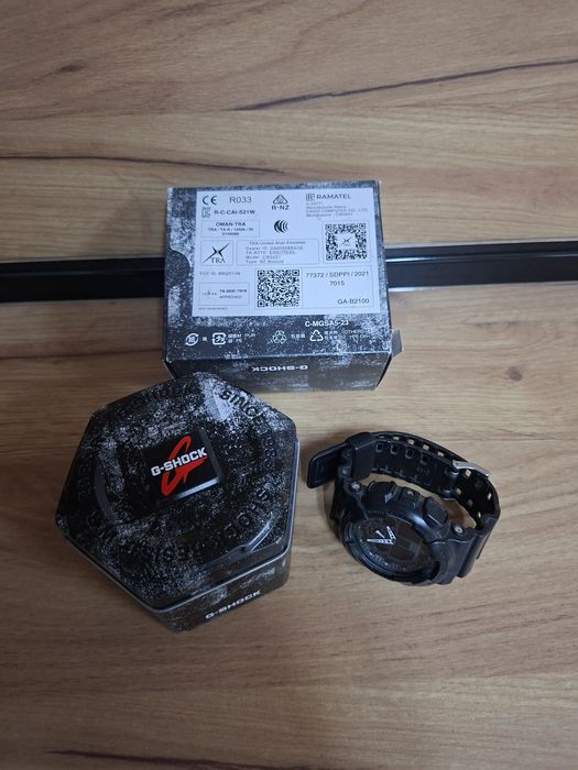 Часовник Casio G-SHOCK GA-B2100