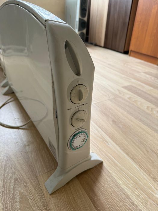 Конвектор Diplomat DPL CH 7009T