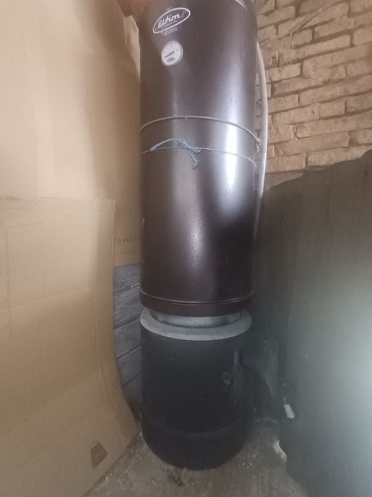 Vând Boiler 90 l