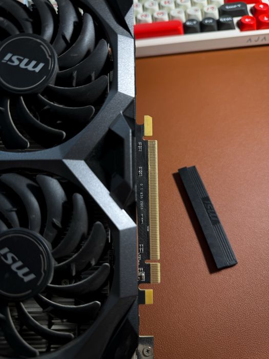 Видеокарта AMD radeon rx5500xt 8gb