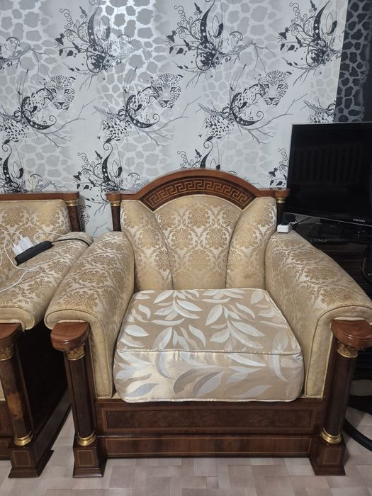 Продам диван тройка