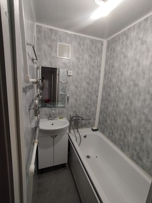 Продается 2-х комнатная квартира