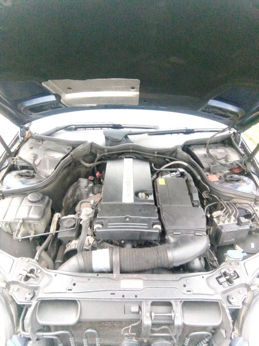 Mercedes C230 kompresor W203 Мерцедес Ц230 компресор на части