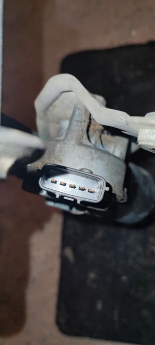 Моторче предни чистачки комплект Нисан Алмера,примера п12