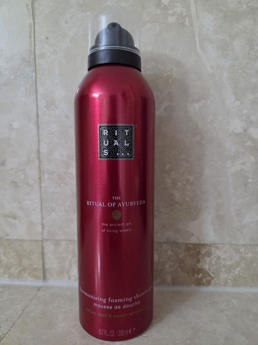 Rituals Ayurveda spuma de dus 200ml sigilata