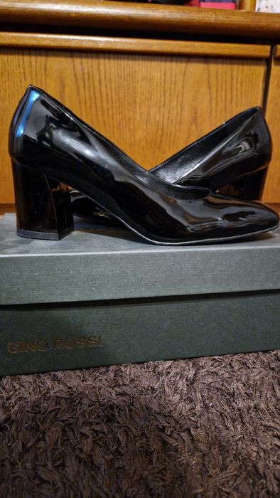 Pantofi negri marimea 36