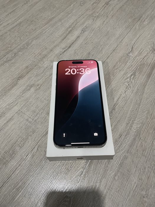 Продам айфон 15 про макс