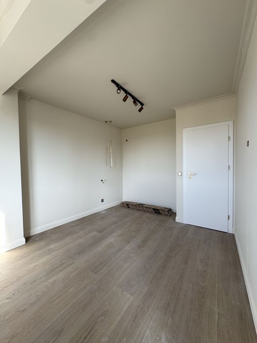 Apartament 2 camere / Central / Loc de Parcare / Bloc nou