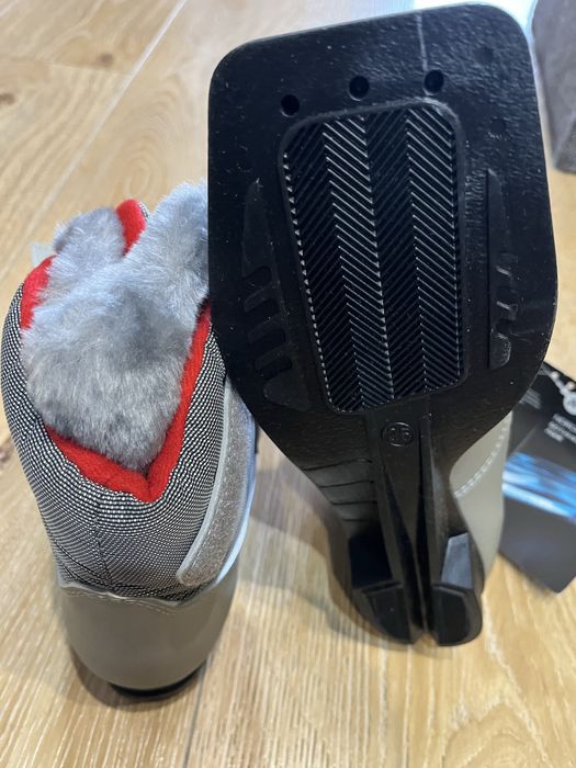 Лыжы с ботинками