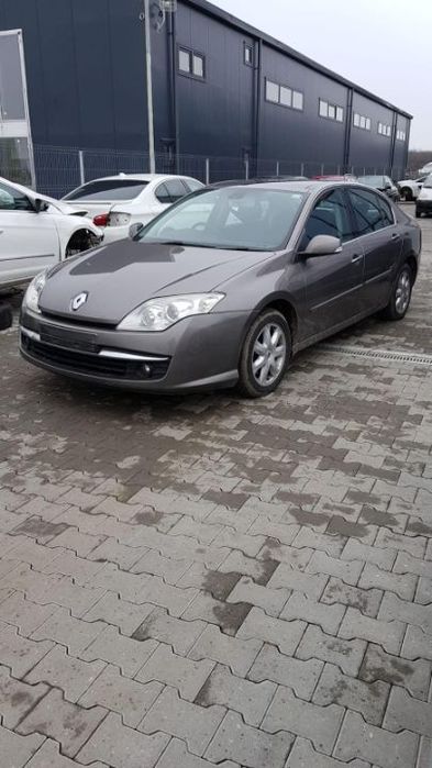Dezmembram Renault Laguna 3, 2.0 D an fabr 2009