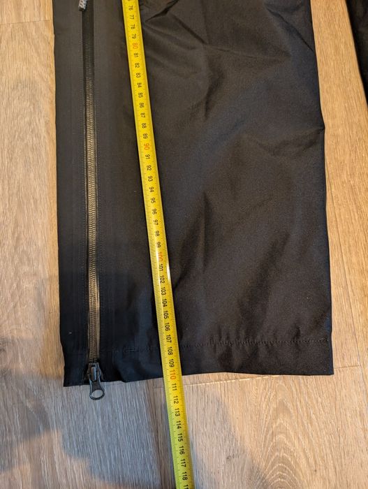 Costum outdoor Gore tex Outdoor Researche