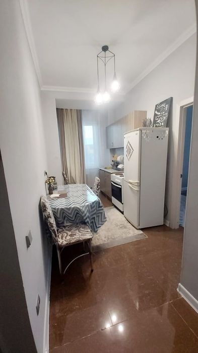 2 ком квартира в центре Левого берега