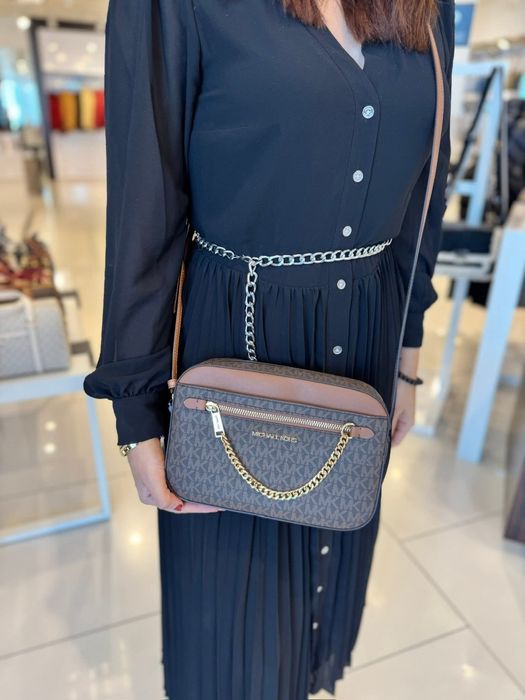 Genți Michael Kors originale pot fi ridicate personal din București, S