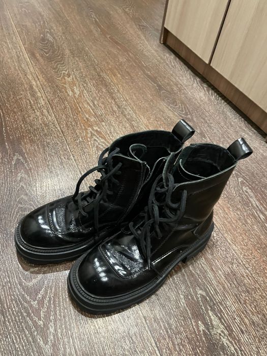 Сапоги лаковые весеннии