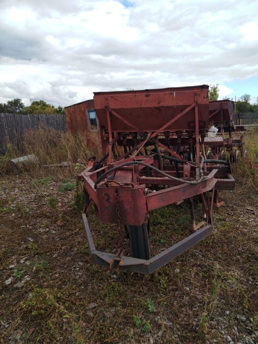 Продам сеялки сзс 2.1