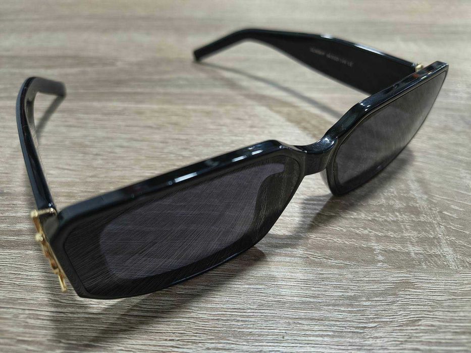 Очила на Saint Laurent