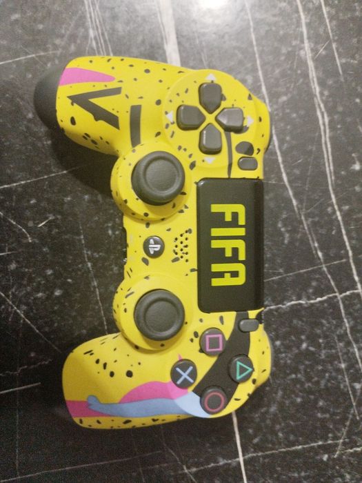 Dualshock 4 джойстик