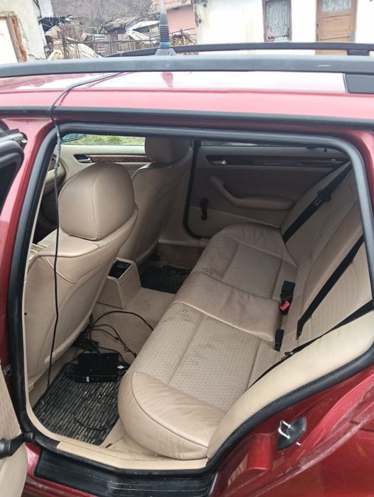 Vând BMW  seria3 320d