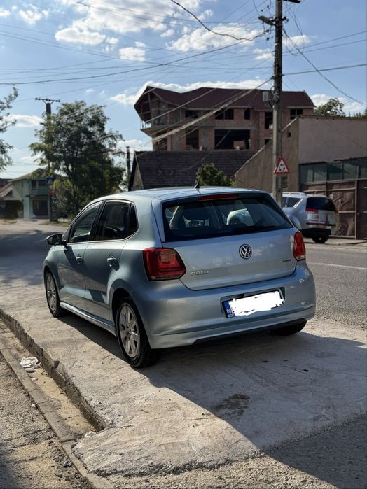 VOLKSWAGEN Polo 2010 — imagine 3