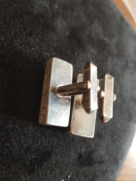 2  butoni camasa argint masiv,piatra malachit,eleganti