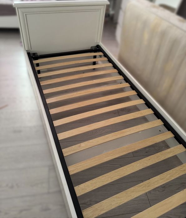 Кровать односпальная