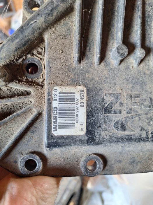 Radiator/racitor si calculator astronic cutie ZF automata MAN TGX