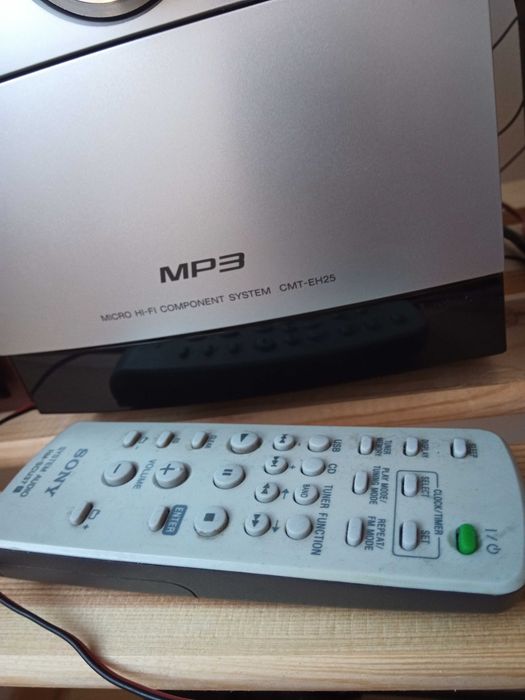 Уредба за музика, Sony Mini Hi-Fi System – оригинални колони, дистанционно