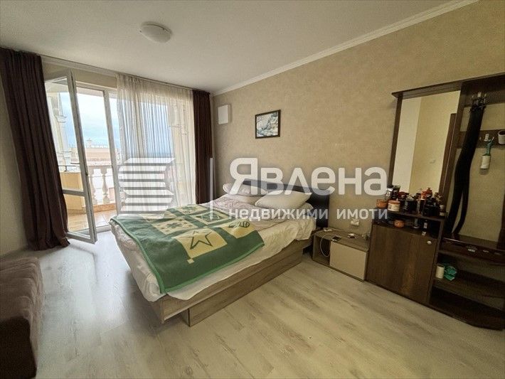 Продава се Тристаен апартамент в Свети Влас - 119 кв.м за 1900 €/кв.м - Снимка #8