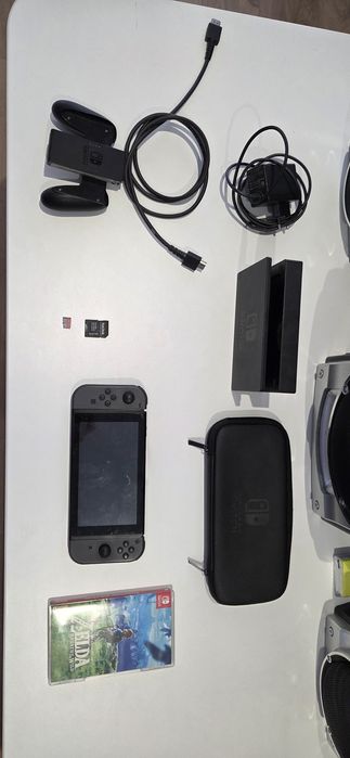 Nintendo Switch cu 10 jocuri