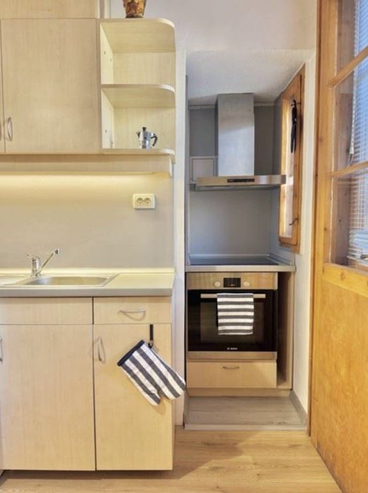 Дава се под наем Двустаен апартамент в София, Център - 90 кв.м за 996.03 € - Снимка #5