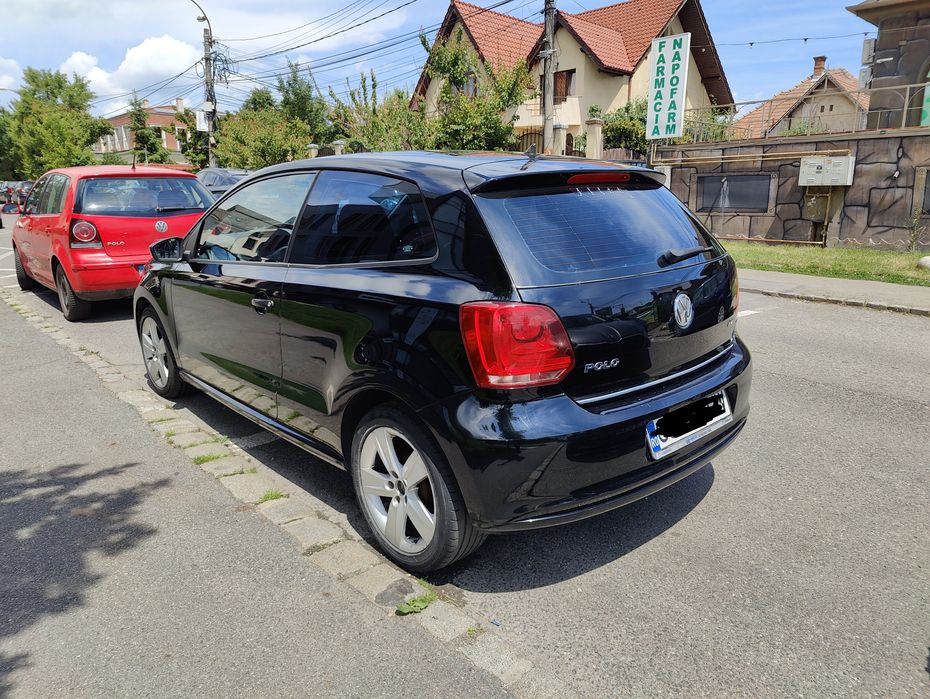 VOLKSWAGEN Polo 2010 — imagine 3