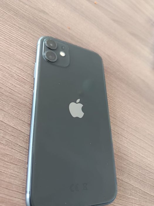 Обменяю айфон 11