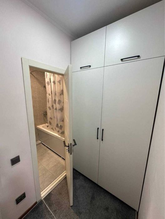 Юнусобод 11 кв 2/2/7  метро юнсобод