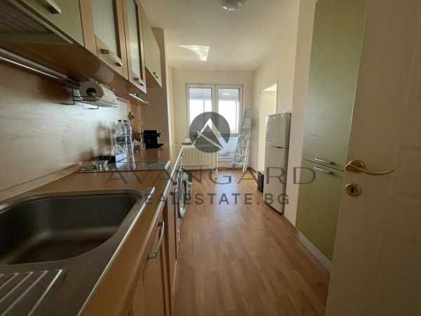 Продава се Четиристаен апартамент в Пловдив, Кършияка - 250 кв.м за 1800 €/кв.м - Снимка #9