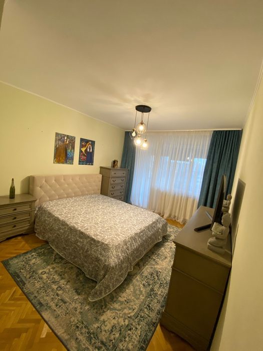 Apartament 3 camere Dristor, metrou 2 min, renovat si mobilat