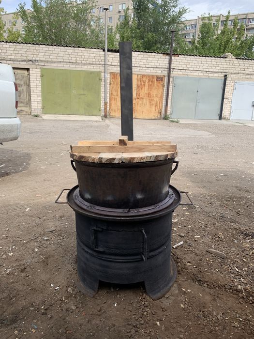 Новая печь с советским казаном
