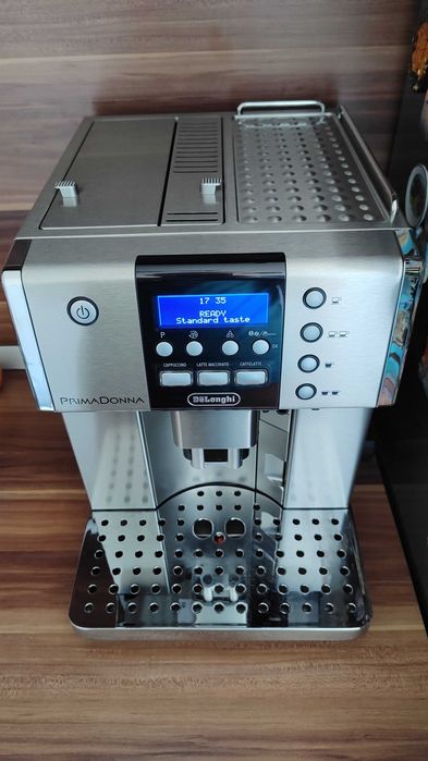 Delonghi PrimaDonna ESAM6600