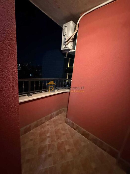 Дава се под наем Тристаен апартамент в Пловдив, Център - 100 кв.м за 648.21 € - Снимка #11